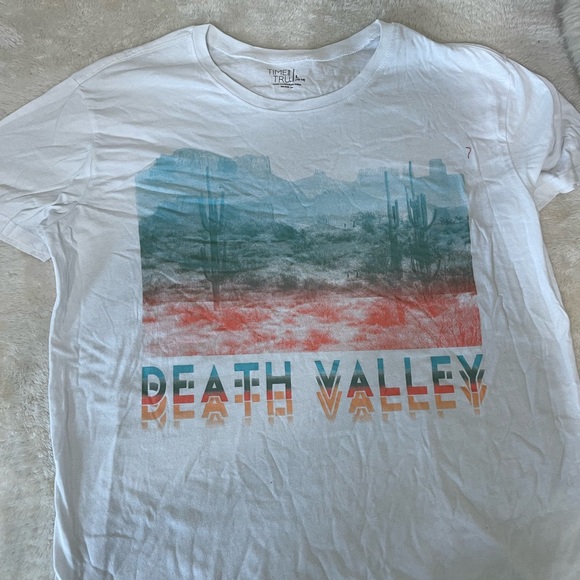 Bundle of T-shirt’s - Picture 6 of 14